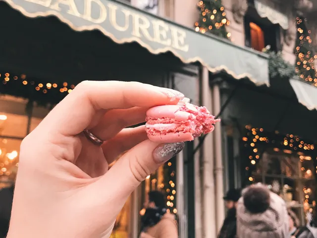 Bake, Taste & Discover the Sweet Side of Paris
