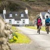 Attention Cycling Fans: Tour de France Rolls Across the English Channel in 2027