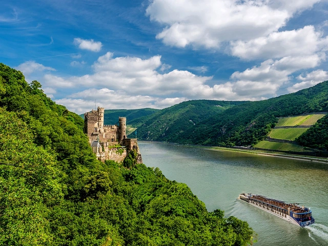 How Low Can They Go? Historic Water Levels and the Future of River Cruising in Europe