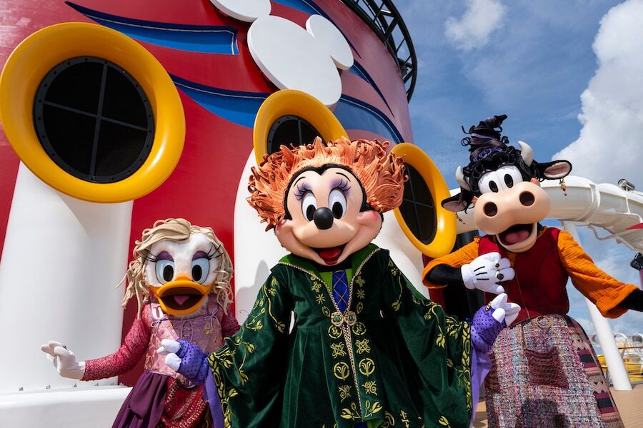 Why I LOVE Halloween on the High Seas: Disney Cruise Line Is Even Better During Spooky Season 🎃🚢