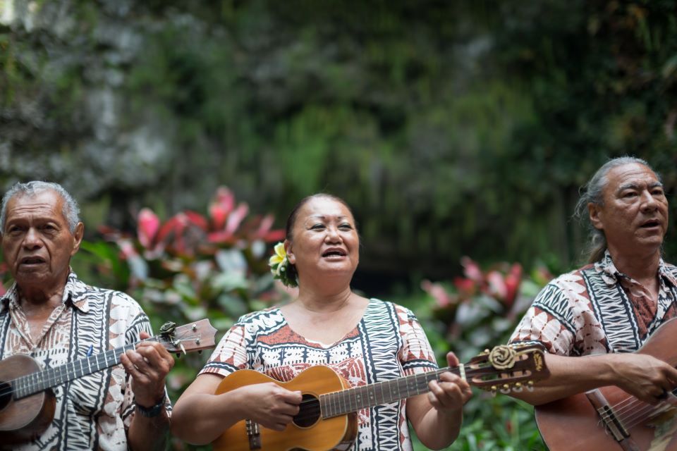Collette: Save Up to $150* per Person to Hawaii