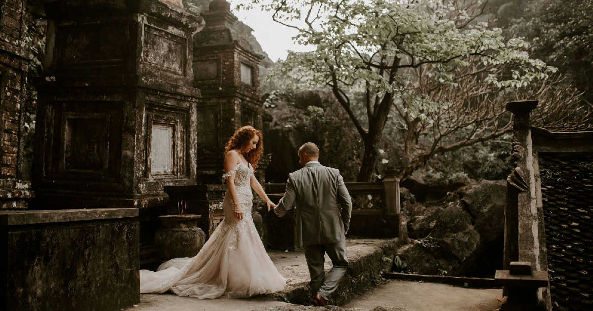 Sarah De Sousa's Vietnam Elopement Adventure