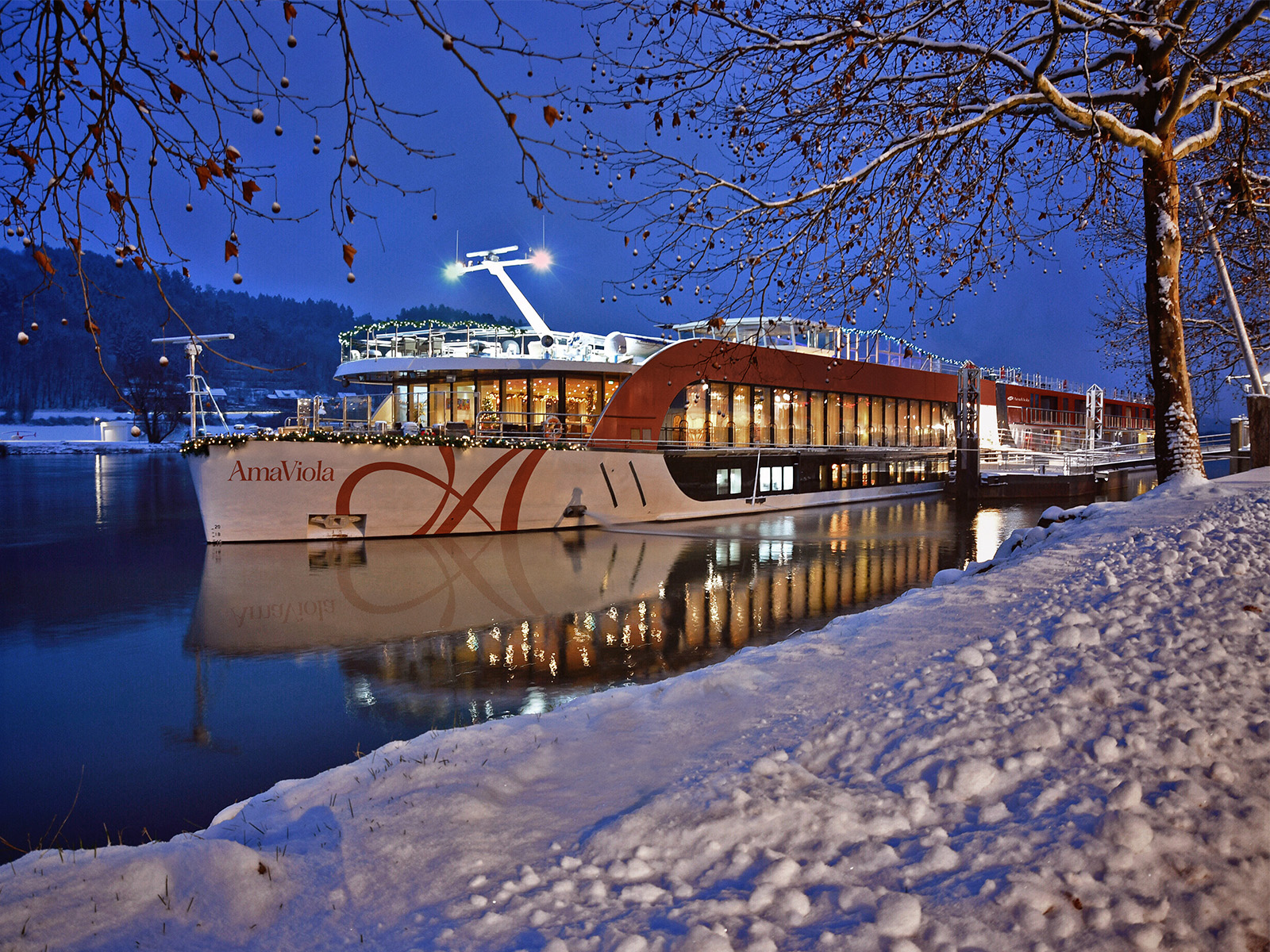 Amawaterways: Solo New Year’s Cruises with 2-for-1 Savings