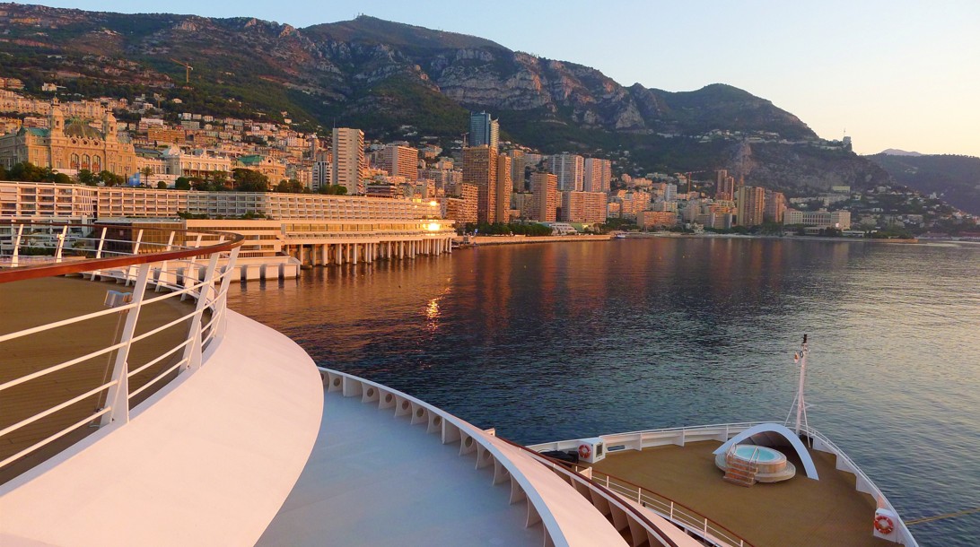 Seabourn: Solo Traveler Special Offer