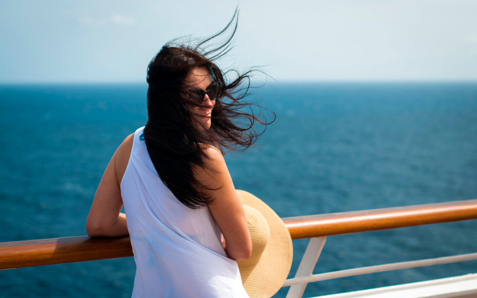Sea more & do more with Onboard Credit from Encore Cruises