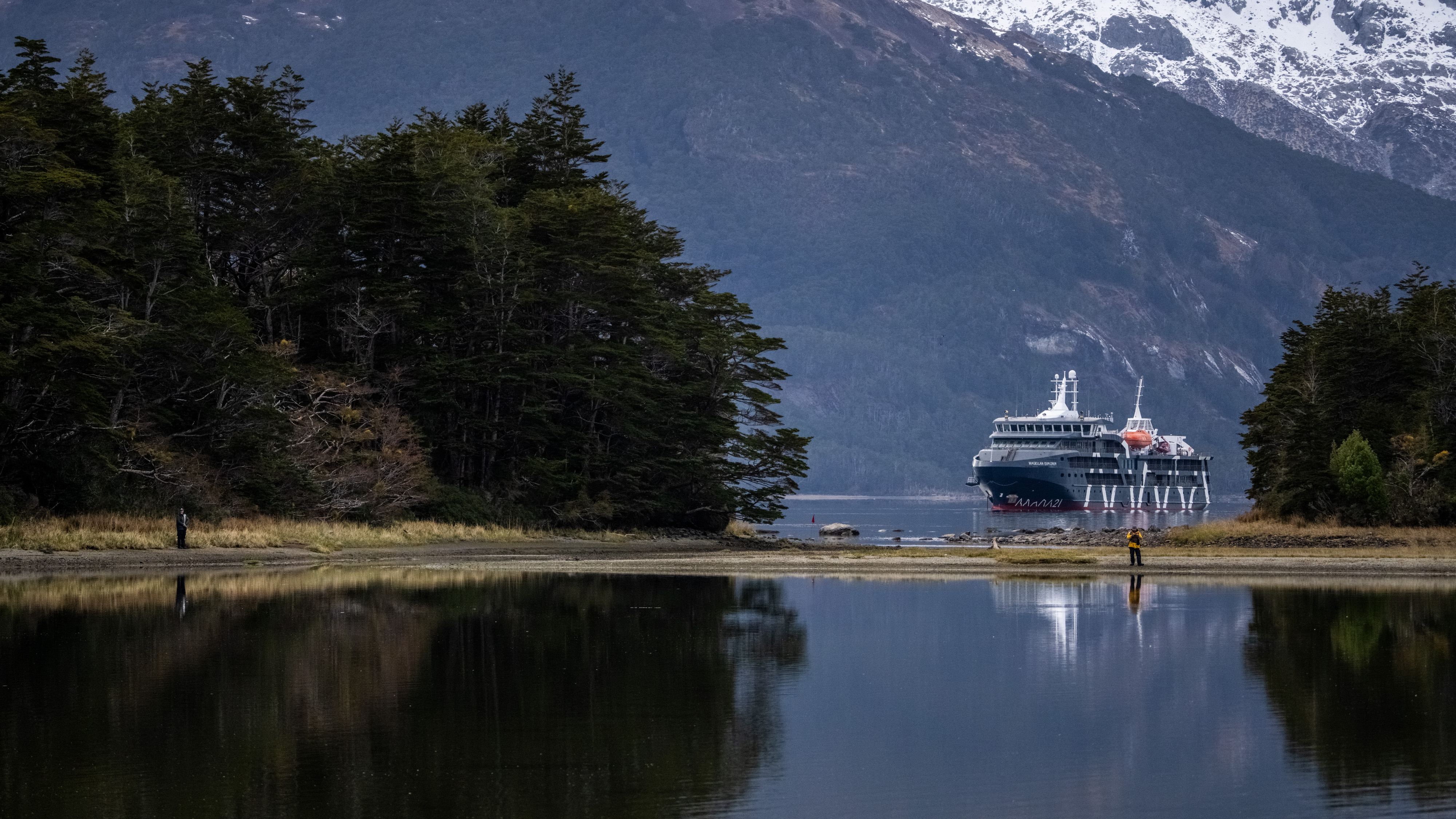 Magellan Explorer (A21) - Patagonia/Chilean Fjords