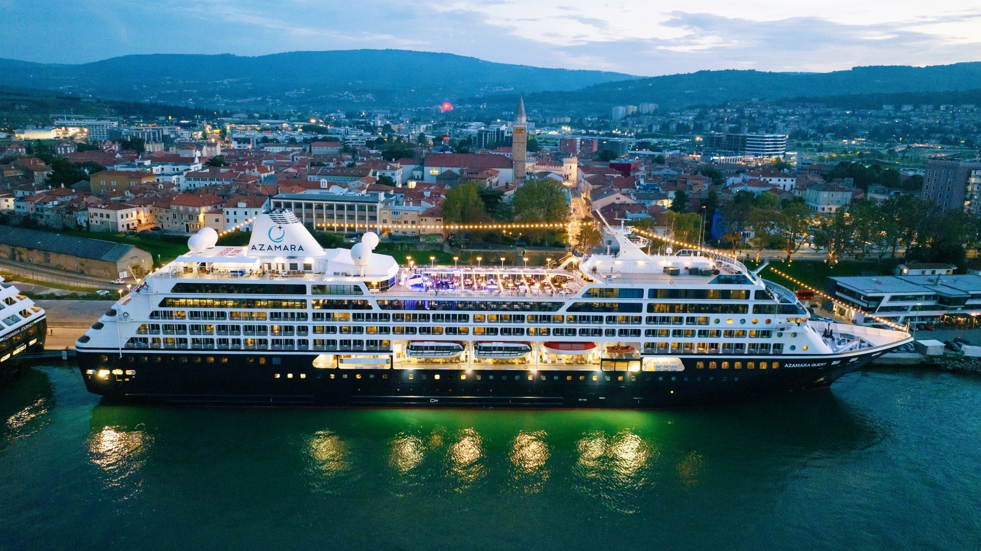 Join us on a Azamara Cruise from Lisbon to Portsmouth!