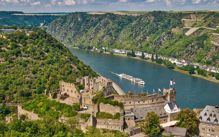 Viking Rhine Cruise with Airfare from Toronto  for 3799.00 cad with 25.00 Deposits!