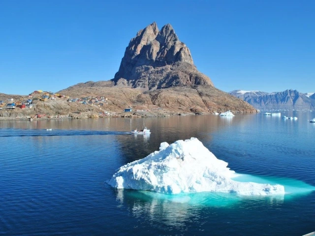 HX Expeditions Greenland - Exploring the world's largest island