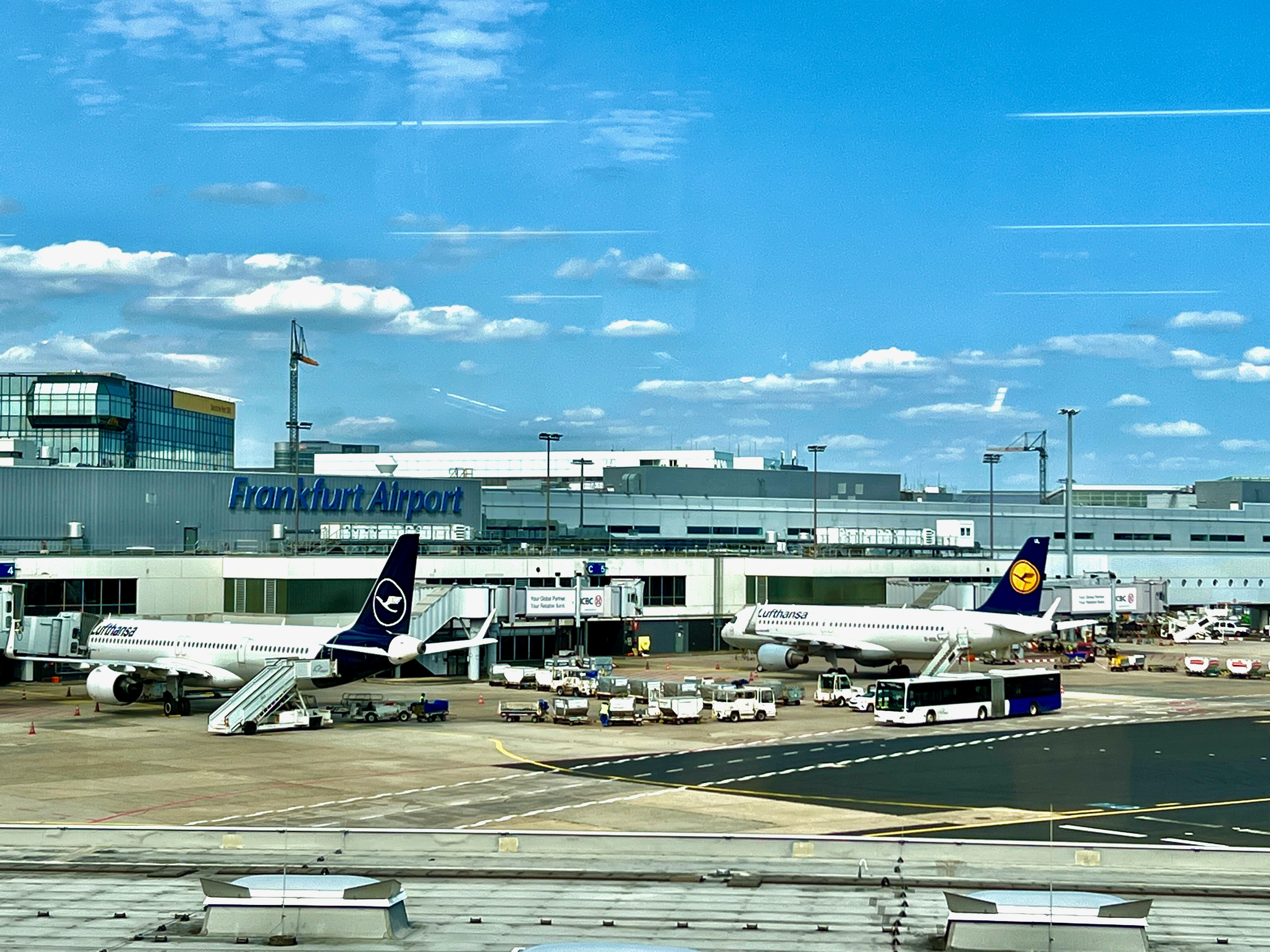 World’s Best Airports for Smart Tech – Where Does Yours Rank?