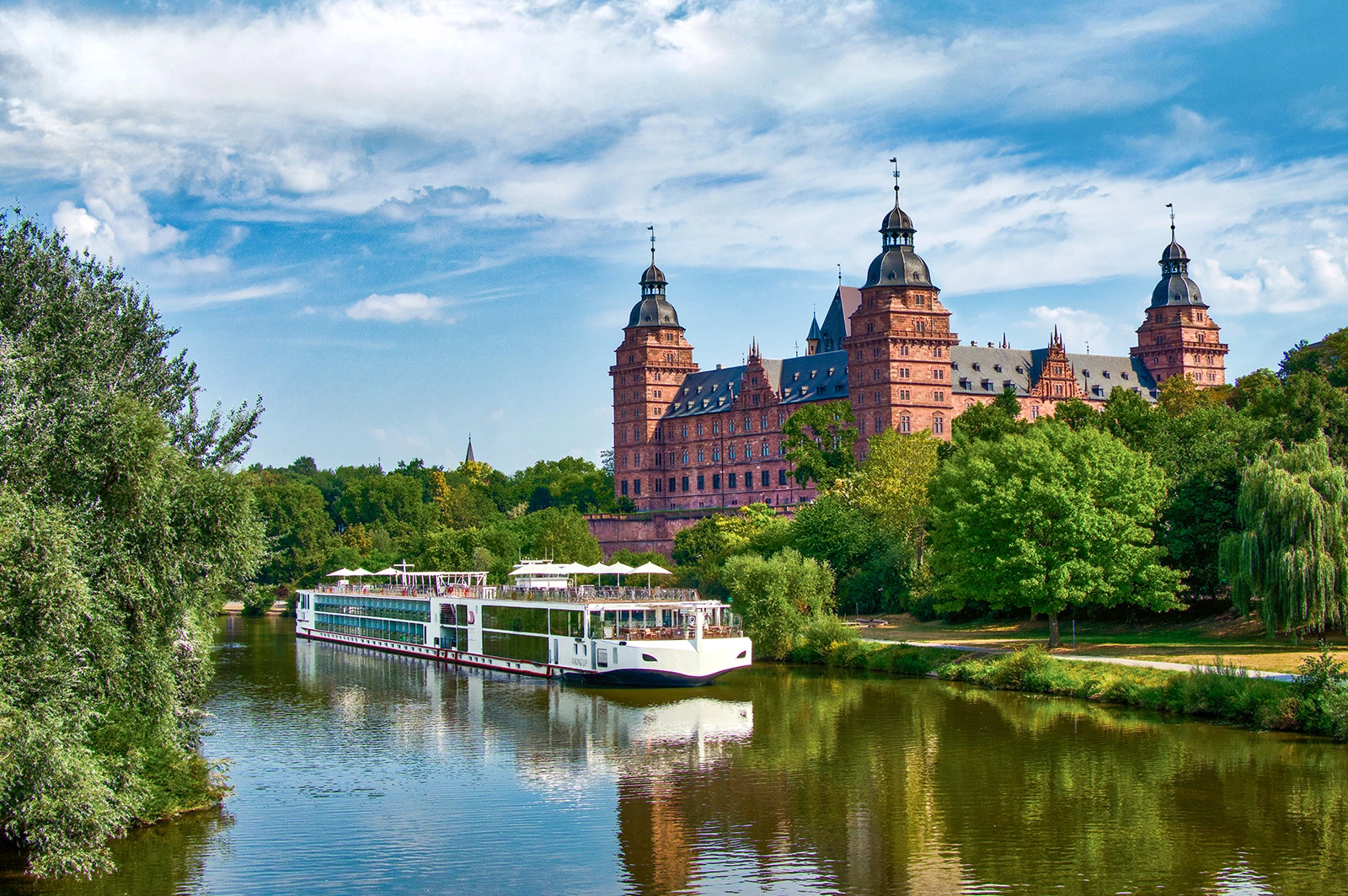 Viking Cruises - Special Cruise Fares, Plus International Air Discounts
