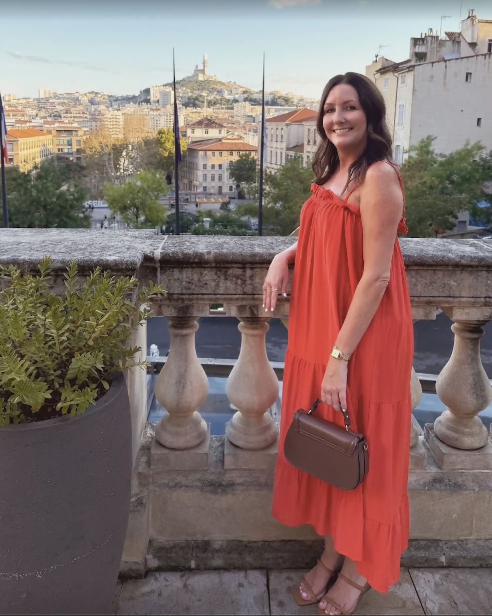 If there was a way to give more than 5 stars, Jenn would get them!