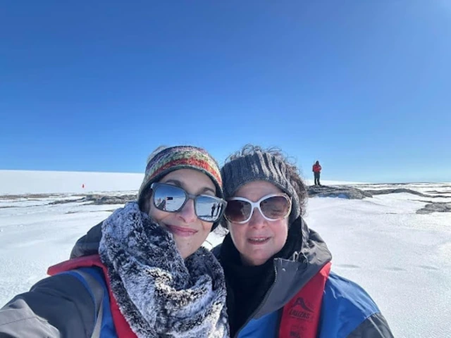 A Journey Beyond the Arctic Circle: My Svalbard Adventure on the Sylvia Earle with Aurora Expeditions
