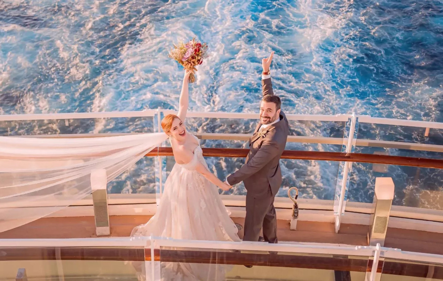 The Ultimate Guide to Saying 'I Do' on a Cruise
