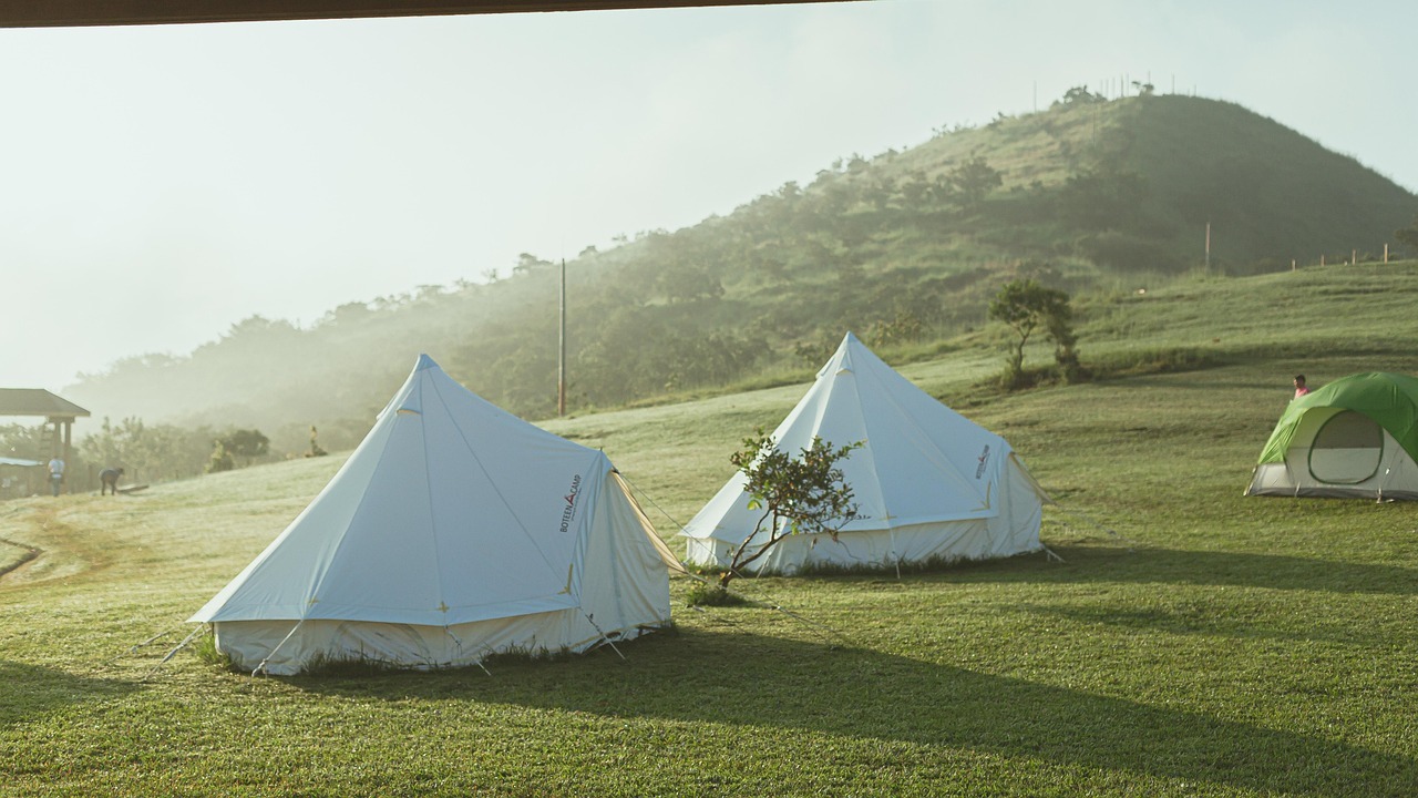 Sustainable Sips - Camping vs. Glamping