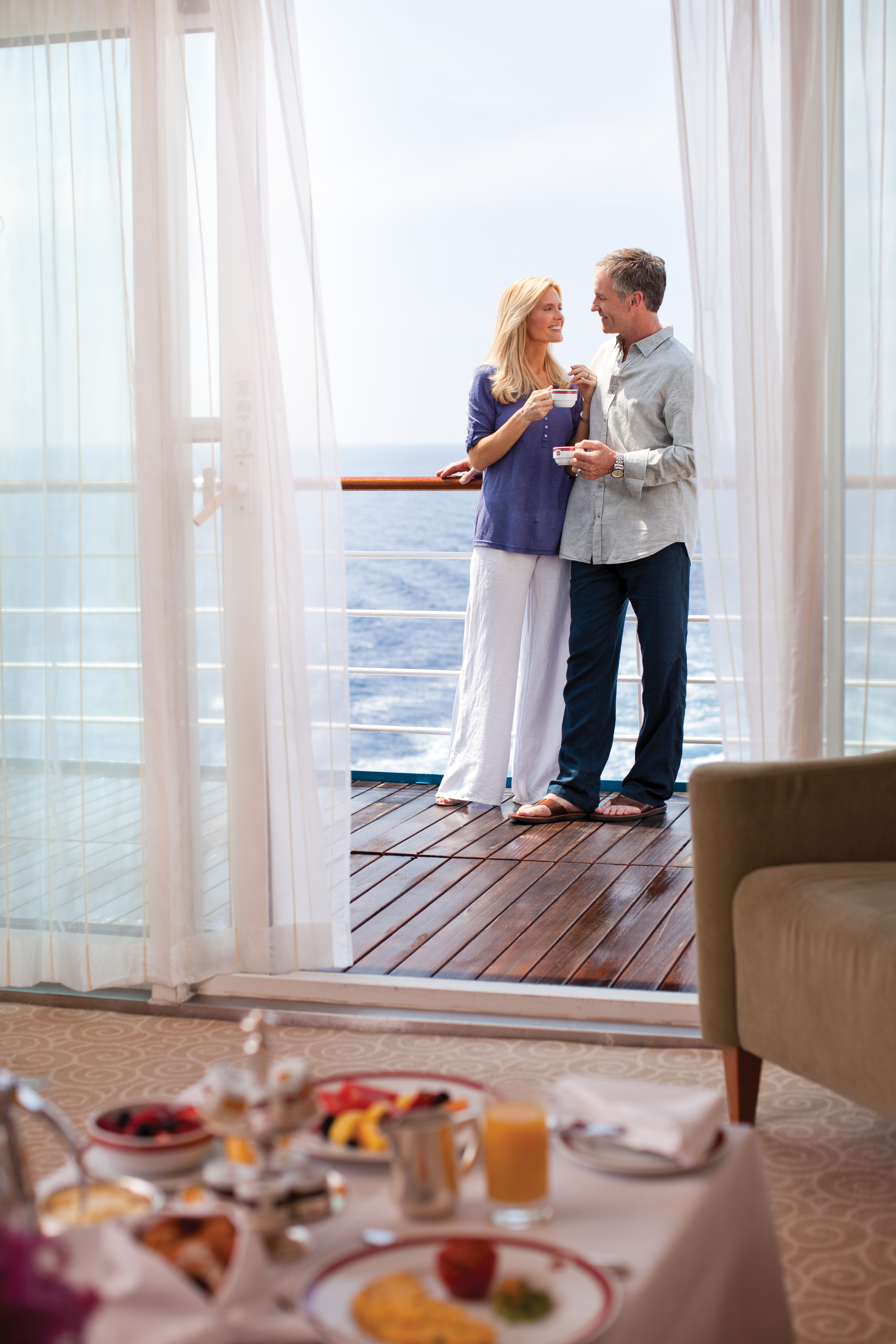 Experience the World in Style with the Gift of Travel