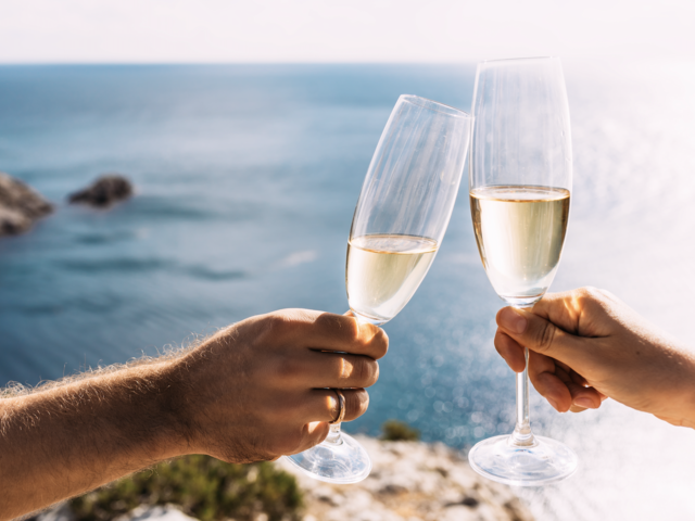 The Wide World of Sparkling Wine: How to Order Like a Local