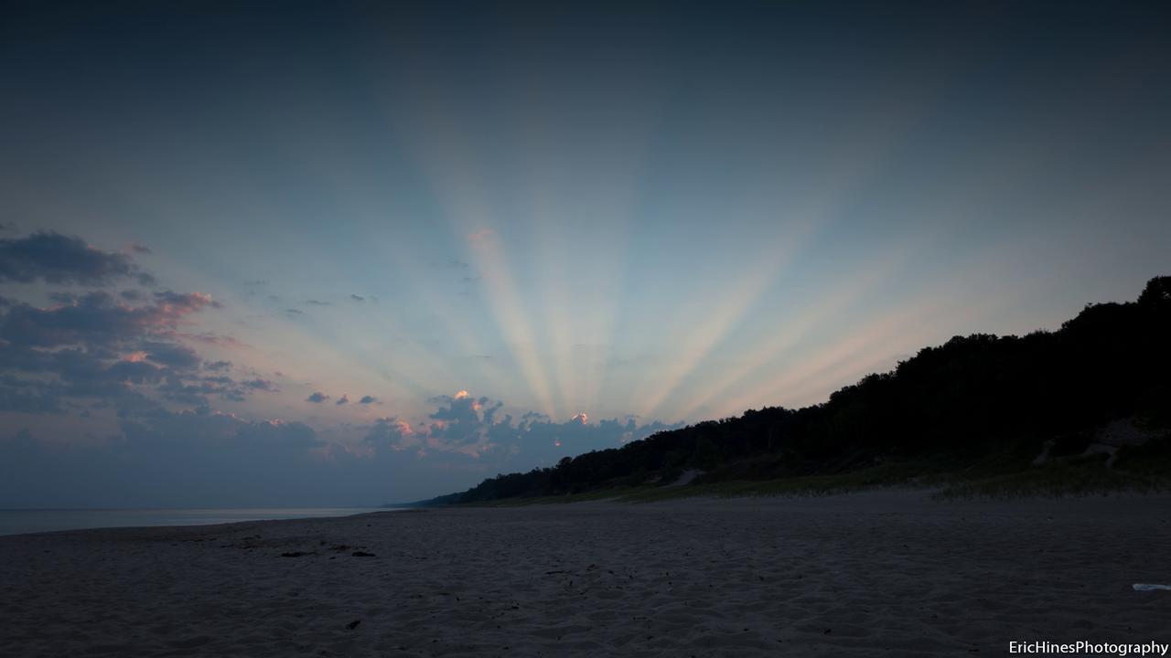 Video: A Beautiful Day at the Indiana Dunes