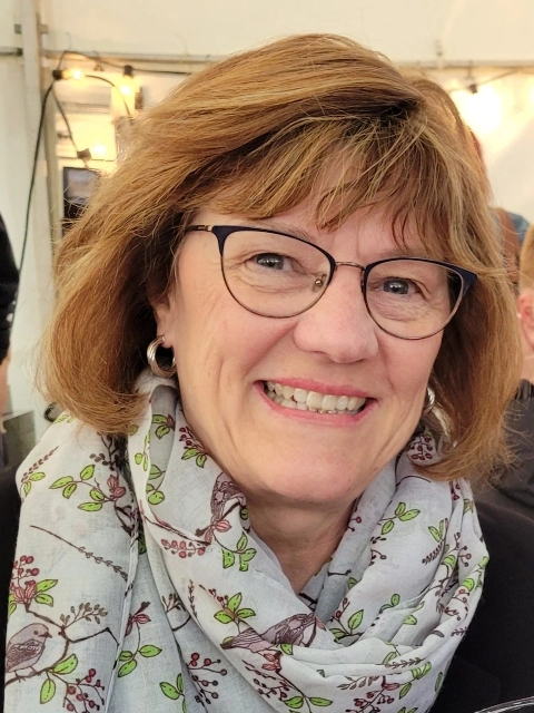 Joan Zondervan