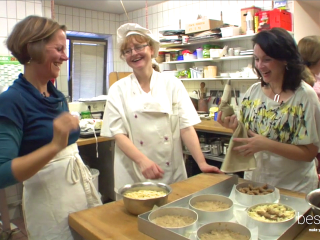 Making the oldest Cake recipe in the world
