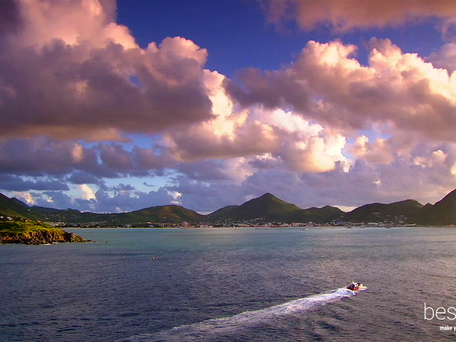 Video: Man vs. Jetstream and other things you didn't know about St. Maarten