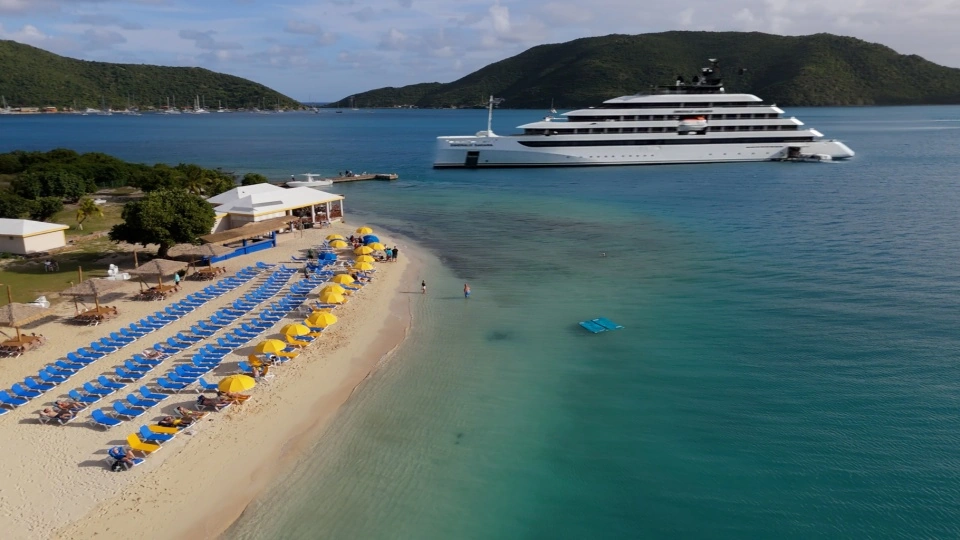 VIDEO: Emerald Captain Shares Why a Mega-Yacht is the Best Way to Cruise the Caribbean