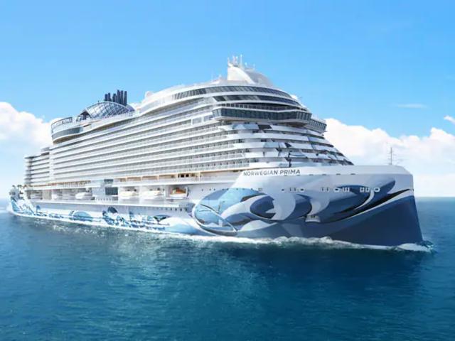 7-DAY CARIBBEAN ROUND-TRIP ORLANDO: GREAT STIRRUP CAY & COZUMEL