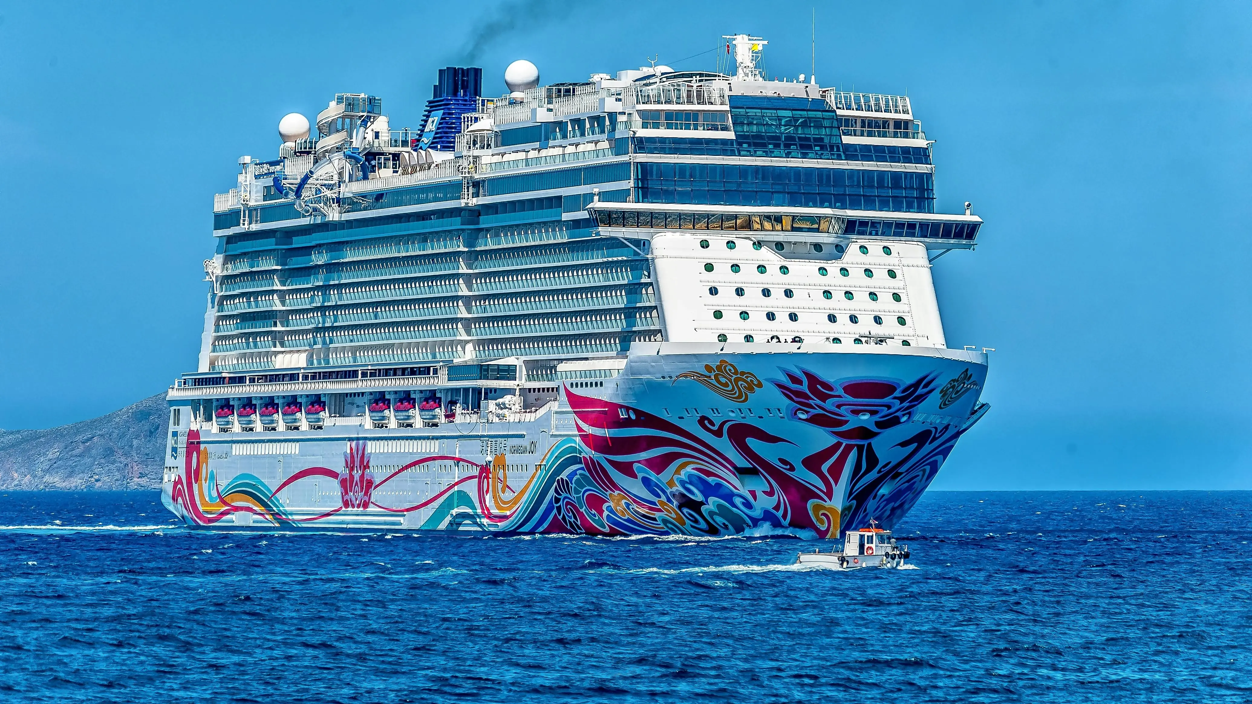 Smooth Sailing on a Multi-generational Cruise