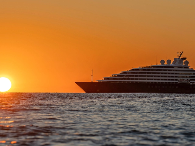 Wellness Retreats aboard a Luxury Yacht
