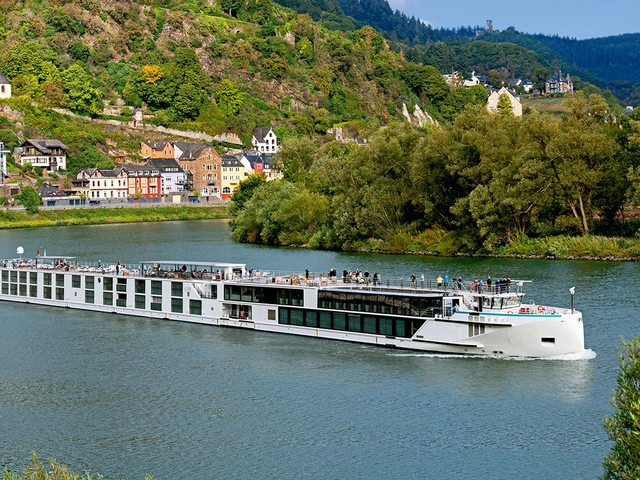Riverside Luxury Cruises