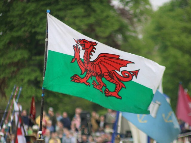 Gin & Tonic Travel's Language Tips for Your Trip to Wales, UK