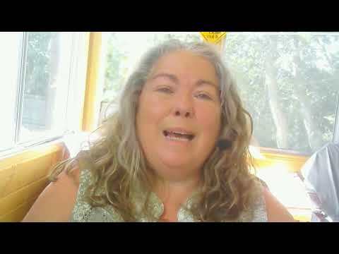 Using Facebook Groups for Travel Planning