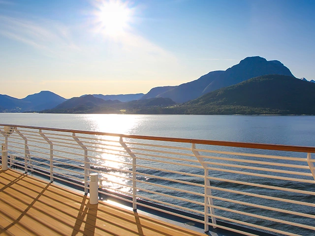 Book Cruises