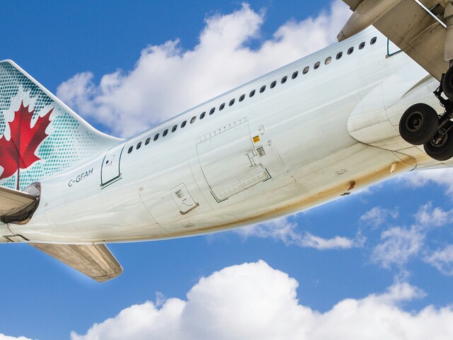 The Big Shift: Air Canada & WestJet Cut Back on US Flights