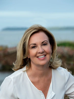 Melanie Richards