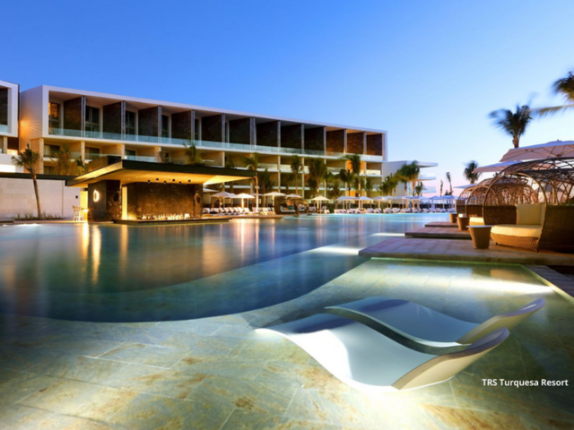 Upgrade Your Experience with WestJet Vacations