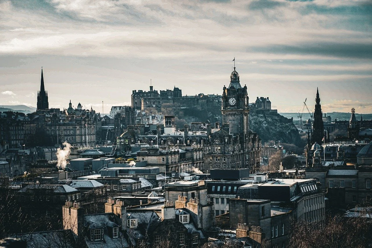 Discover Edinburgh: A Blend of History, Culture, and Modernity