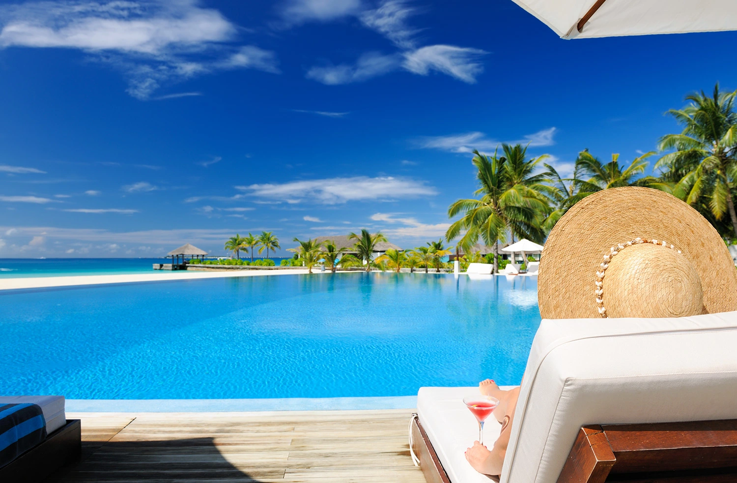 Banner Tropical Pool