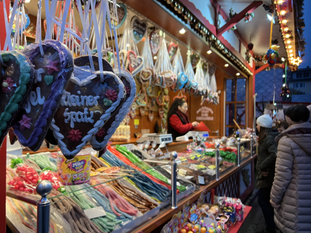Do's and Don'ts of a European Christmas Market Trip