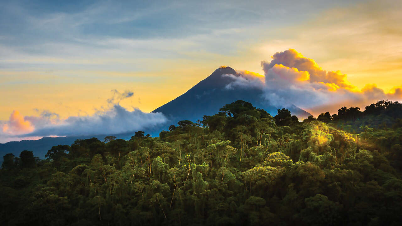 Experience Costa Rica: A World Of Nature