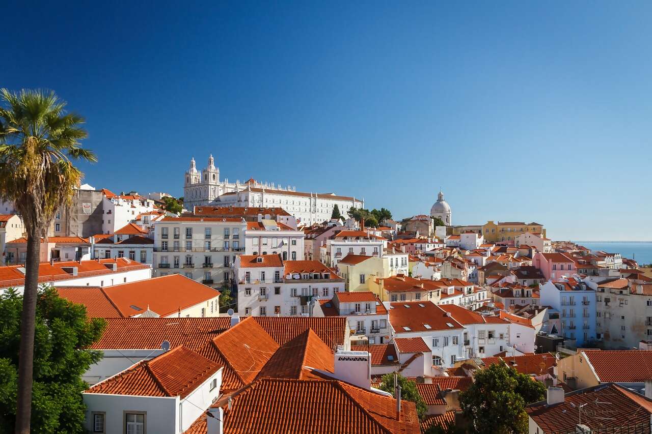 Discover Portugal: A Five-Week Guide to History, Culture, and Natural Beauty