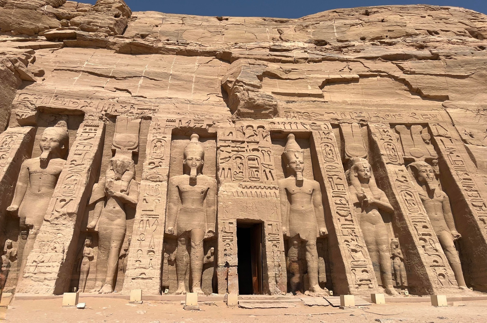 New Journeys Across the Globe: By Travelers, For Travelers