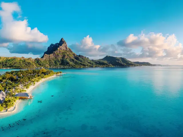 Holland America Line Opens Bookings for 2028 Grand Voyages
