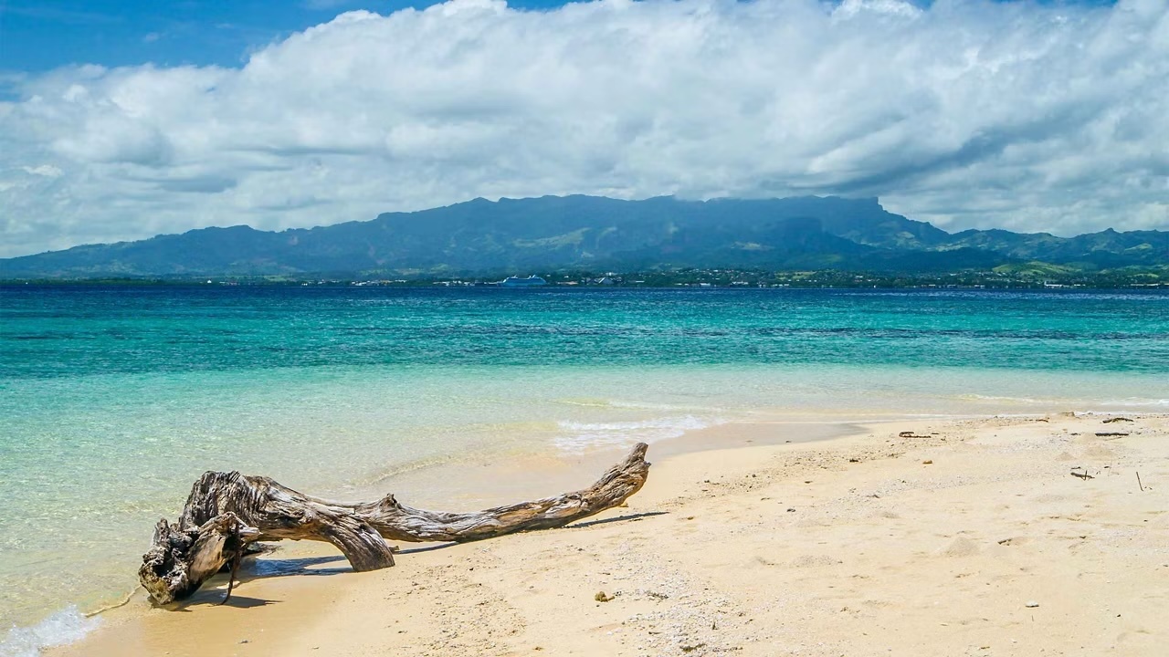 Treasures of Tahiti & Fiji - Celebrity Solstice