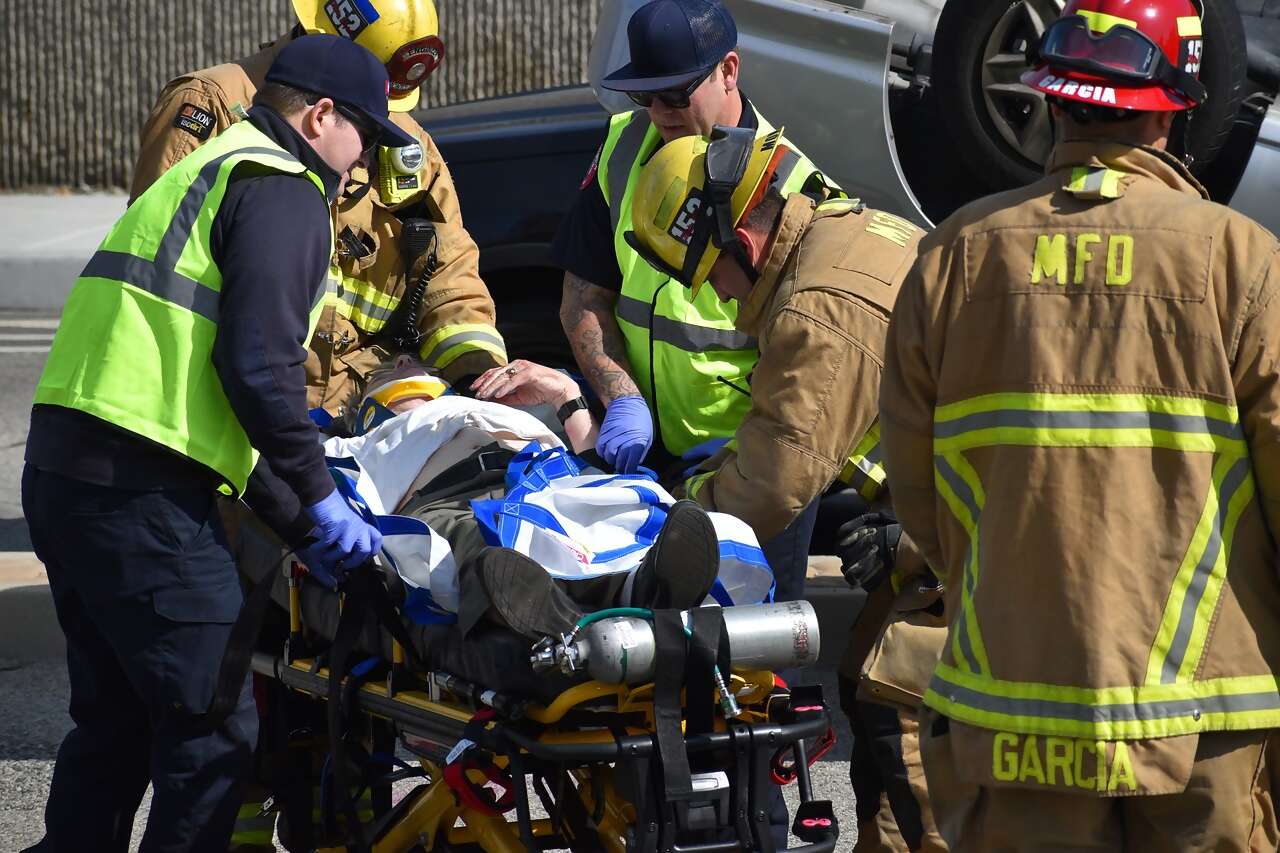 Why do cruise lines recognize military, first responders and EMT professionals?