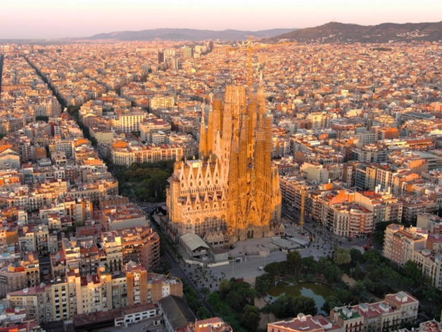 Savoring Spain: A Barcelona-Centric Culinary Discovery through Catalonia