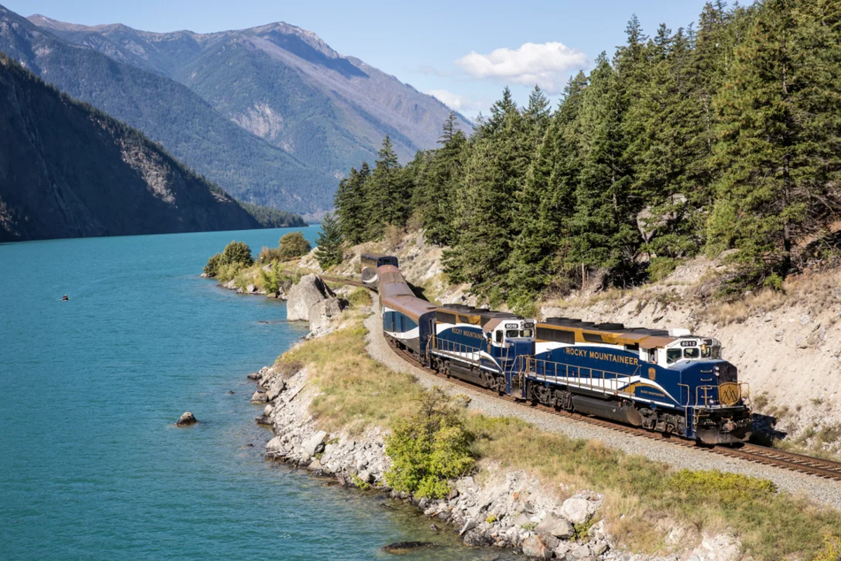 Experience Banff and Jasper with Rocky Mountaineer