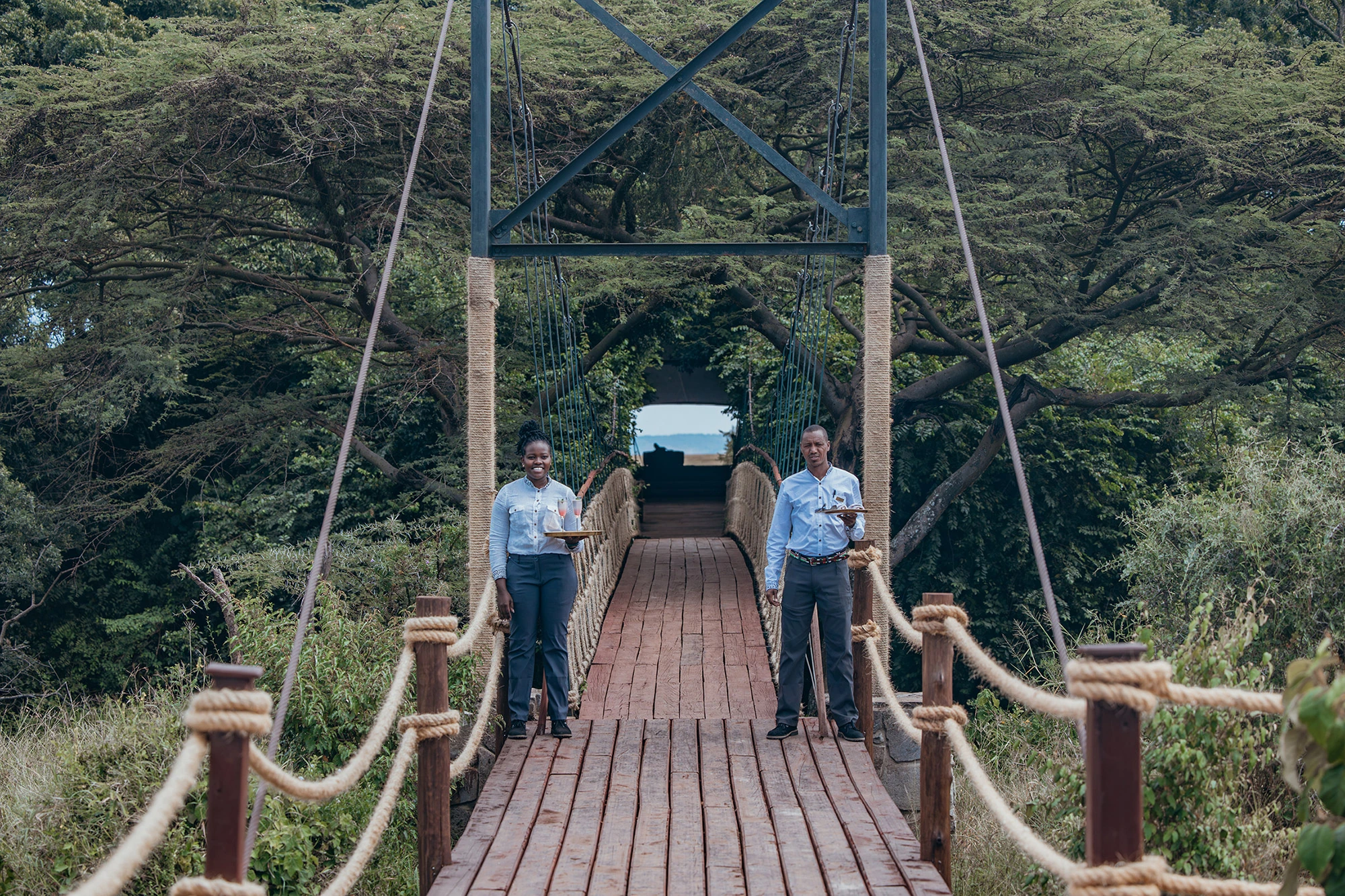 04Great-Plains-Mara-Plains-Camp-bridge-welcome.jpg