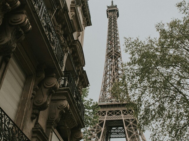 Essential Packing Guide for a Two-Week Paris Trip: Clothing, Luggage, and Travel Tips