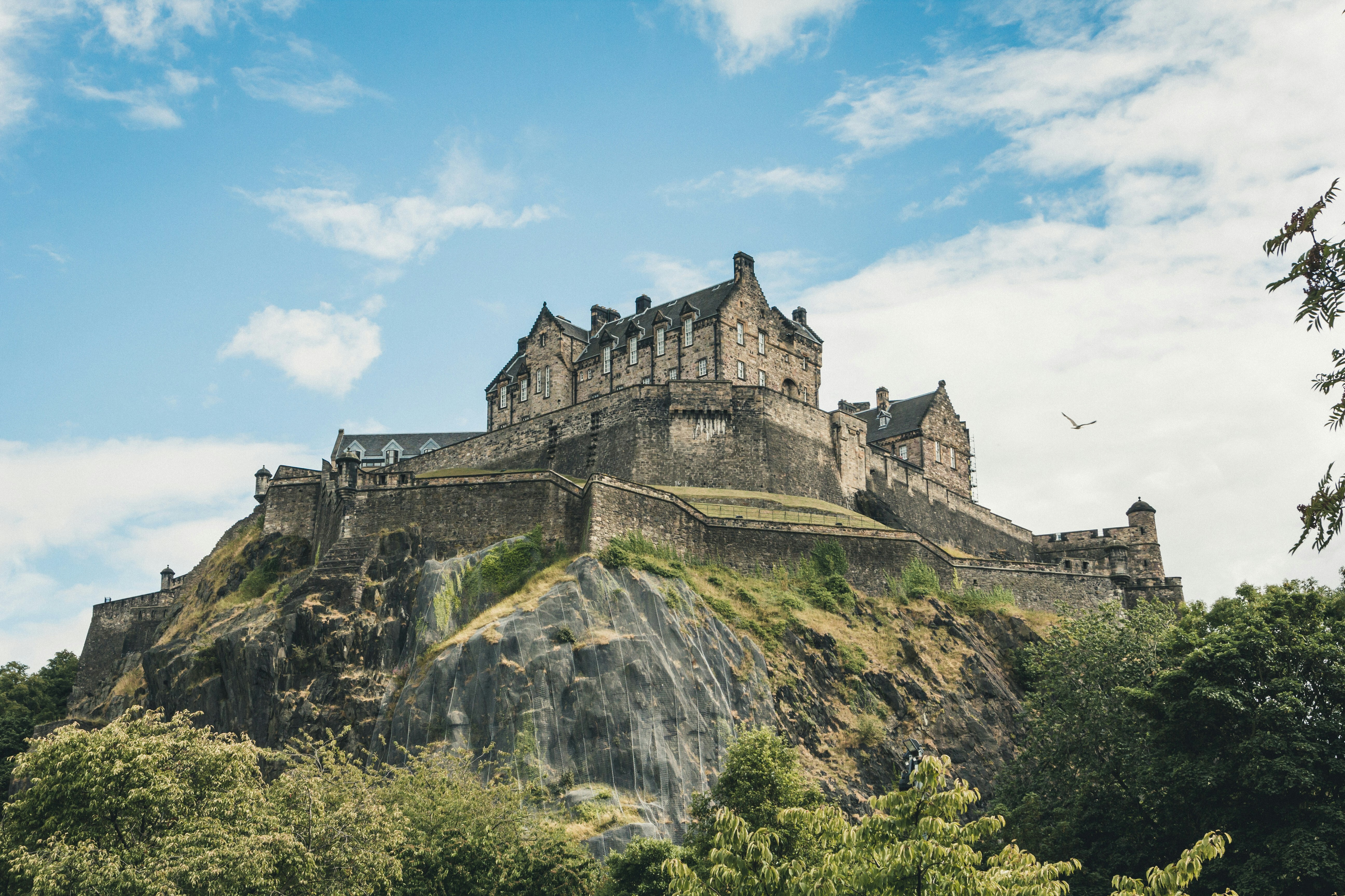 Top 10 Must-Do Experiences in Edinburgh